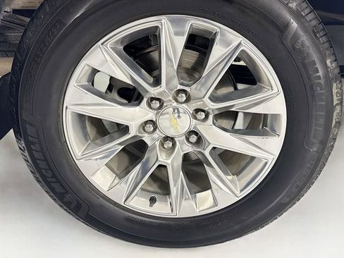 Used 2021 Chevrolet Silverado 1500 LTZ w/ LTZ Premium Package AWD/4WD image 33