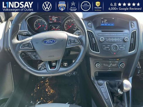 Used 2018 Ford Focus ST image 9