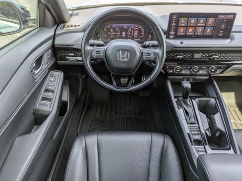 Used 2024 Honda Accord Sport image 14