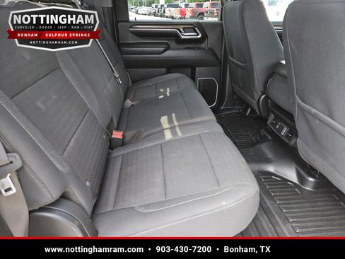 Used 2024 Chevrolet Silverado 3500 LT w/ Convenience Package AWD/4WD image 30