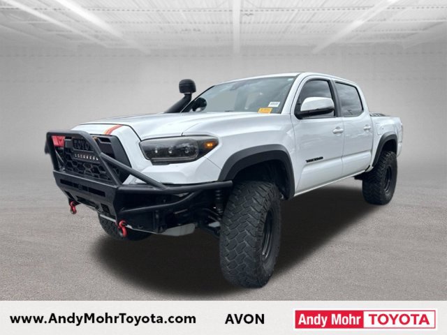 Used 2021 Toyota Tacoma TRD Off-Road w/ Technology Package AWD/4WD image 4