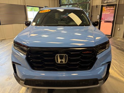 Used 2024 Honda Pilot TrailSport image 41