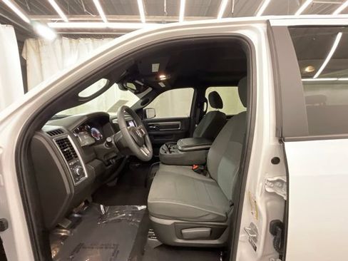 Used 2022 RAM 1500 Warlock w/ Electronics Group AWD/4WD image 10