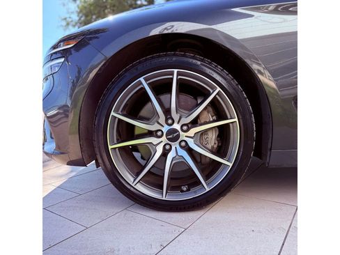 Used 2025 Genesis G70 2.5T RWD image 37