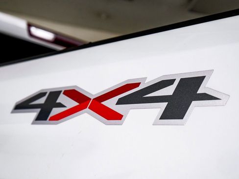 Used 2021 Chevrolet Silverado 2500 LT w/ Convenience Package image 44