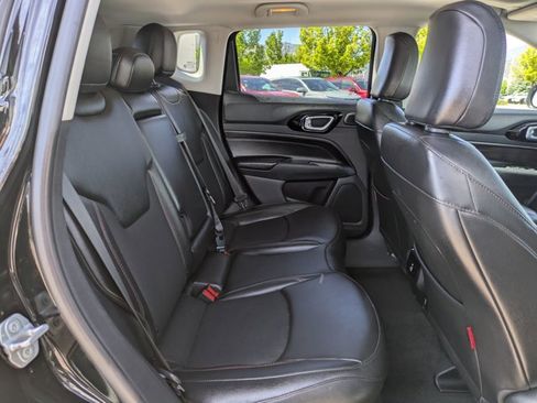 Used 2022 Jeep Compass Trailhawk w/ Sun and Sound Group AWD/4WD image 21