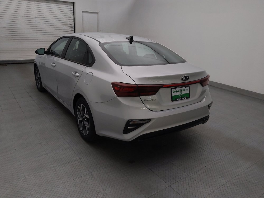 Used 2021 Kia Forte LXS FWD image 5