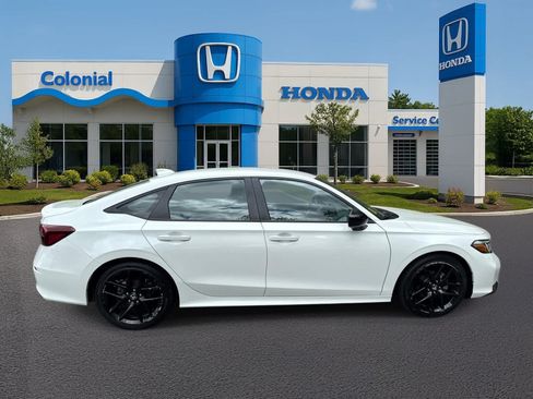 Used 2025 Honda Civic Sport image 8