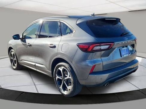 Used 2024 Ford Escape ST-Line Elite image 3