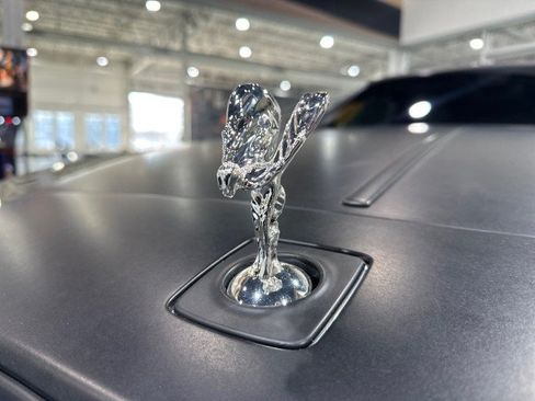 Used 2015 Rolls-Royce Wraith RWD image 31