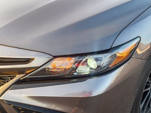 Certified 2021 Toyota Camry XSE w/ Carpet Mat Package (TMS) image 9