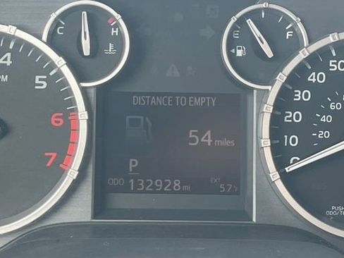 Used 2016 Toyota Tundra SR5 AWD/4WD image 22