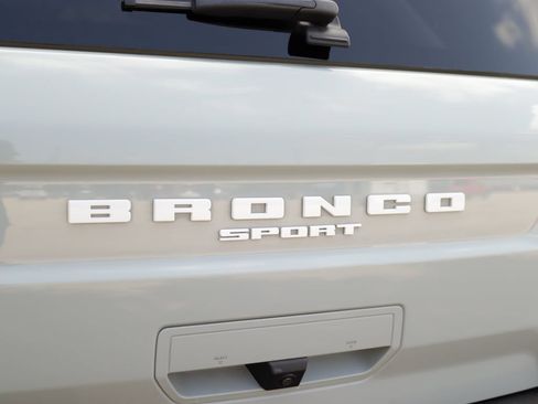 Used 2024 Ford Bronco Sport Outer Banks w/ Tech Package AWD/4WD image 36
