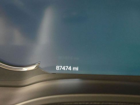 Used 2020 Cadillac Escalade Luxury image 14