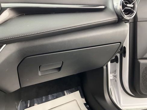 Used 2025 Chevrolet Equinox LT image 34