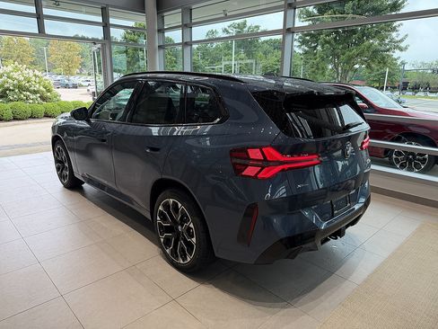 New 2026 BMW X3 xDrive30i w/ Premium Package AWD/4WD image 4