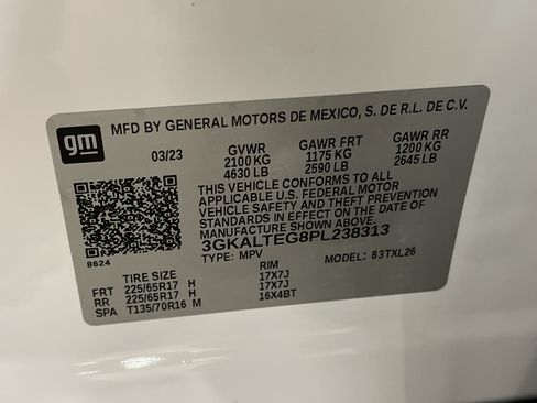 Used 2023 GMC Terrain SLE w/ Driver Convenience Package image 27