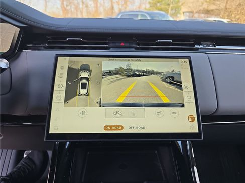 Used 2025 Land Rover Range Rover Sport SV Edition Two image 28