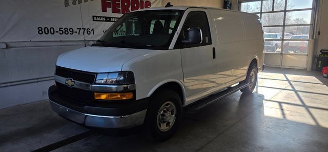 Used 2021 Chevrolet Express 2500 w/ Driver Convenience Package RWD image 1
