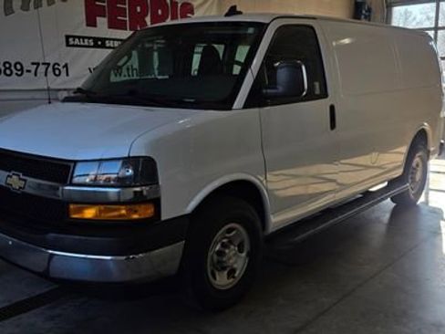 Used 2021 Chevrolet Express 2500 w/ Driver Convenience Package image 1