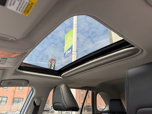 Used 2021 Toyota RAV4 Limited w/ Limited Grade Weather Package image 5