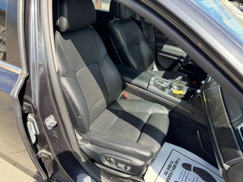 Used 2014 BMW 740i RWD image 36