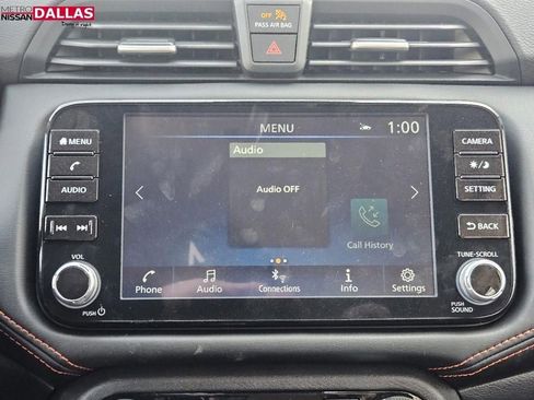 New 2025 Nissan Versa SR w/ Trunk Package image 13