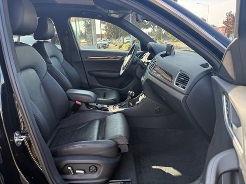 Used 2018 Audi Q3 2.0T Premium Plus w/ Premium Plus Package image 26