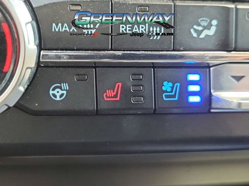 Used 2023 Ford F250 Lariat w/ Sport Appearance Package image 24