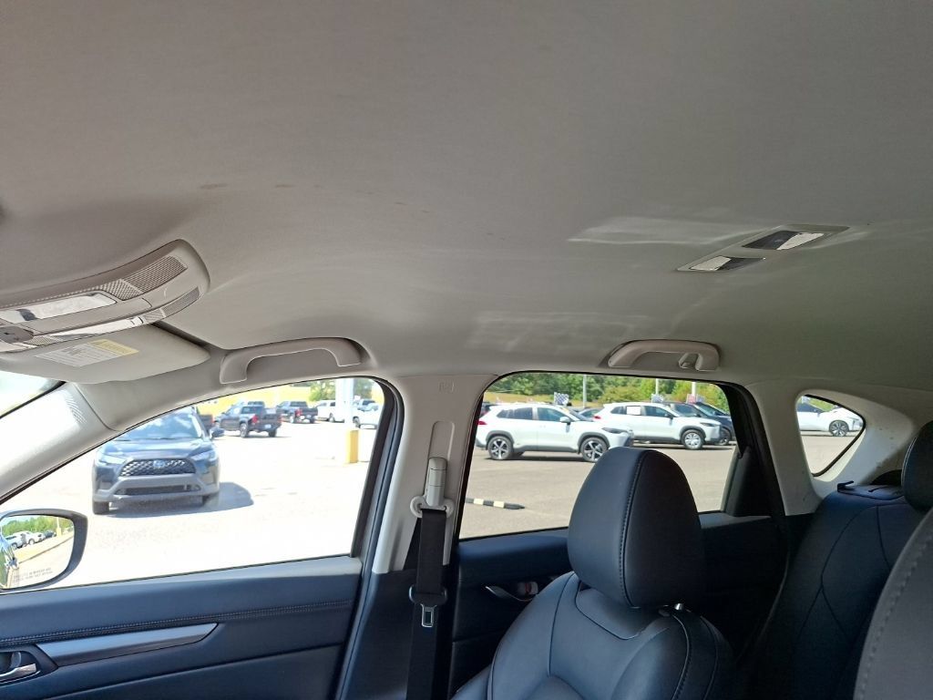 Used 2019 MAZDA CX-5 Touring FWD image 14