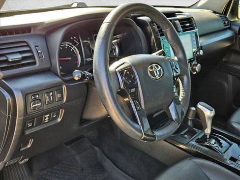 Used 2022 Toyota 4Runner TRD Off-Road Premium image 10