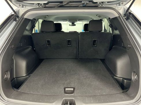 Used 2025 Chevrolet Blazer LT image 23