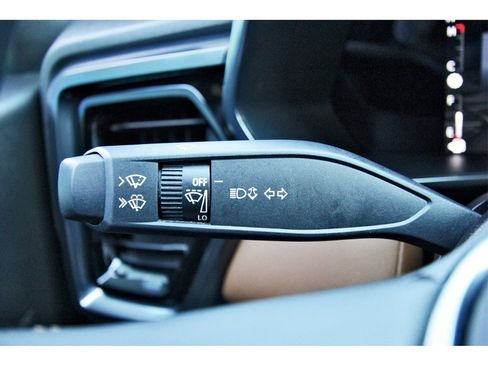 Used 2023 GMC Canyon AT4 w/ Canyon Safety Plus Package image 15