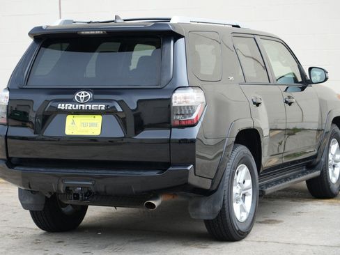 Used 2016 Toyota 4Runner SR5 Premium RWD image 48