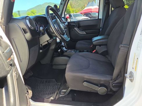 Used 2013 Jeep Wrangler Unlimited Sport AWD/4WD image 19