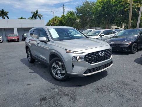 Certified 2023 Hyundai Santa Fe SE FWD image 1