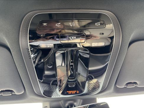 Certified 2025 Mercedes-Benz GLC 300 image 14