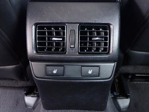 Used 2015 Subaru Outback 2.5i Limited image 11