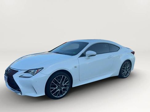 Used 2017 Lexus RC 300 AWD image 3