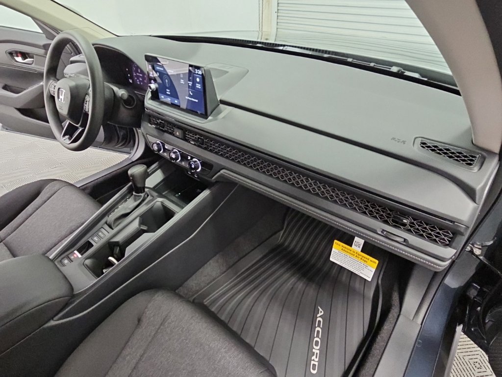 New 2026 Honda Accord LX image 34
