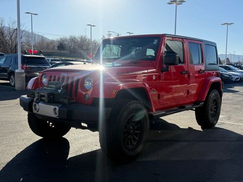 Used 2015 Jeep Wrangler Unlimited Sahara w/ Max Tow Package image 3