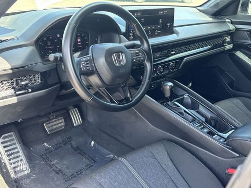 Used 2024 Honda Accord Sport image 18