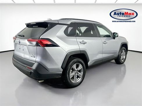 Used 2024 Toyota RAV4 LE image 2
