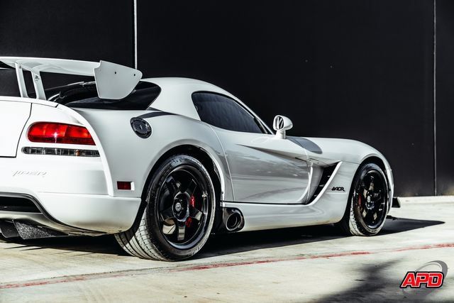 Used 2009 Dodge Viper ACR RWD image 53