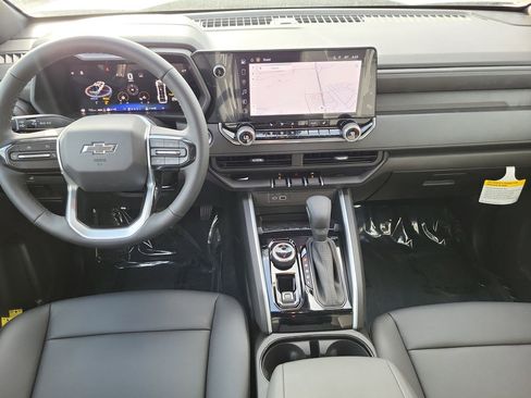 New 2025 Chevrolet Colorado Trail Boss w/ Midnight Edition image 10