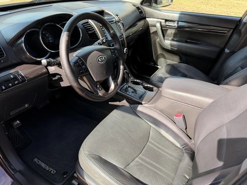 Used 2013 Kia Sorento EX w/ Premium Plus Pkg AWD/4WD image 11