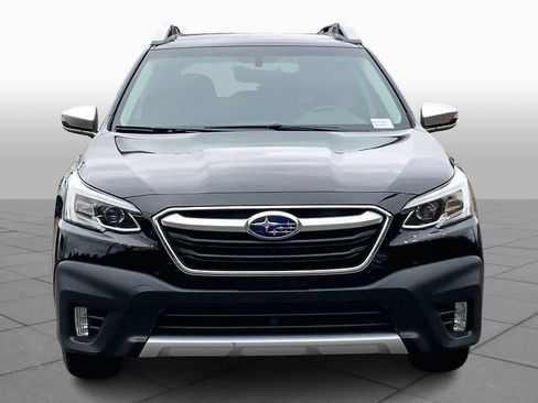 Used 2022 Subaru Outback Touring image 3
