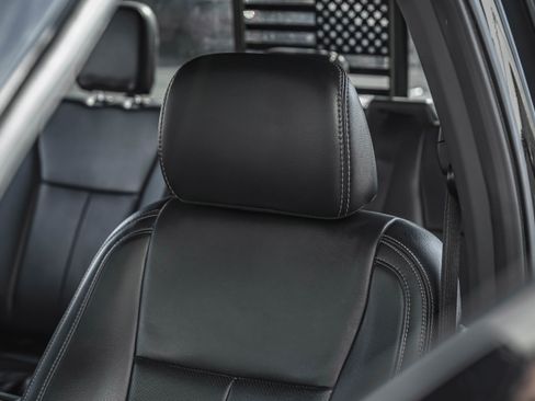 Used 2022 Ford F450 Lariat w/ Chrome Package image 31