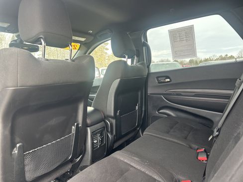 Used 2023 Dodge Durango GT image 12