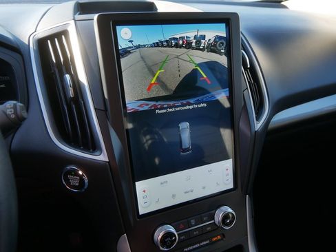 Certified 2024 Ford Edge SEL AWD/4WD image 25
